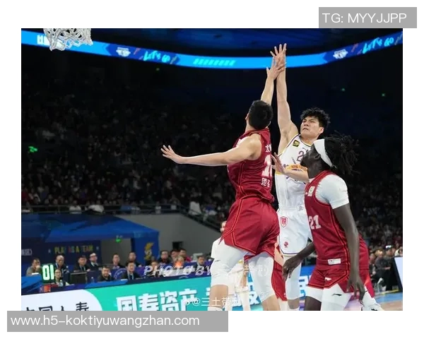 运动新闻北控与北京的激烈对决CBA赛程精彩回顾与分析